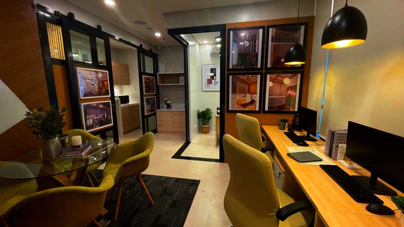 International Corporate Plaza Exterior